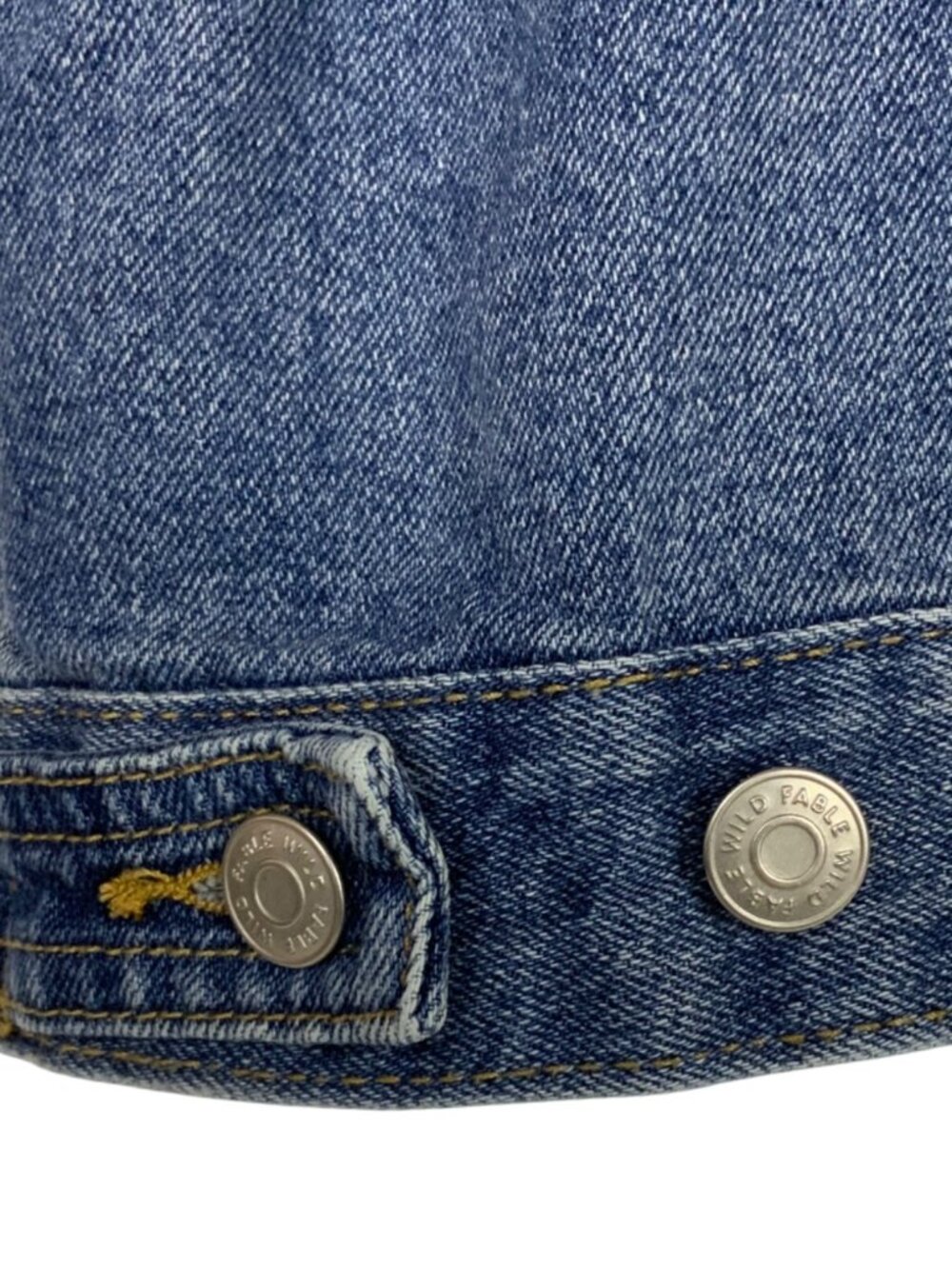 Wild Fable Womens Distressed Blue Denim Trucker Jacket Size XL Button-Up Casual - Picture 6 of 9